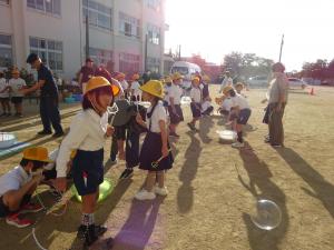 小さい用具でシャボン玉