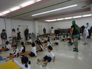 みんなでお尻歩き