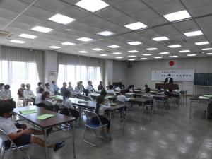 開講式の日には、たくさんの方がかけつけてくださいました。